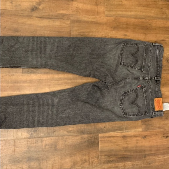 Jeans - Picture 3 of 3